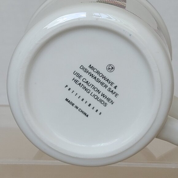 Pottery Barn Stewart Plaid Stoneware Initital Alphabet "D" Christmas Coffee Mug - Picture 7 of 12